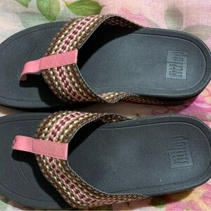 FitFlop Women's Pink and Black Sandals